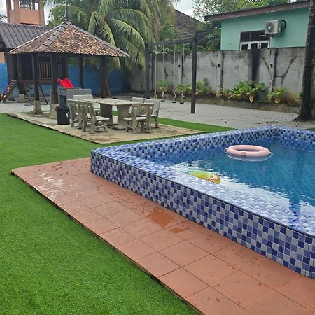 Casa Tiga Homestay Besut Kampung Kuala Besut Exterior foto