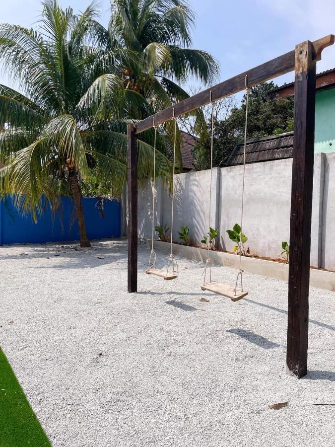 Casa Tiga Homestay Besut Kampung Kuala Besut Exterior foto